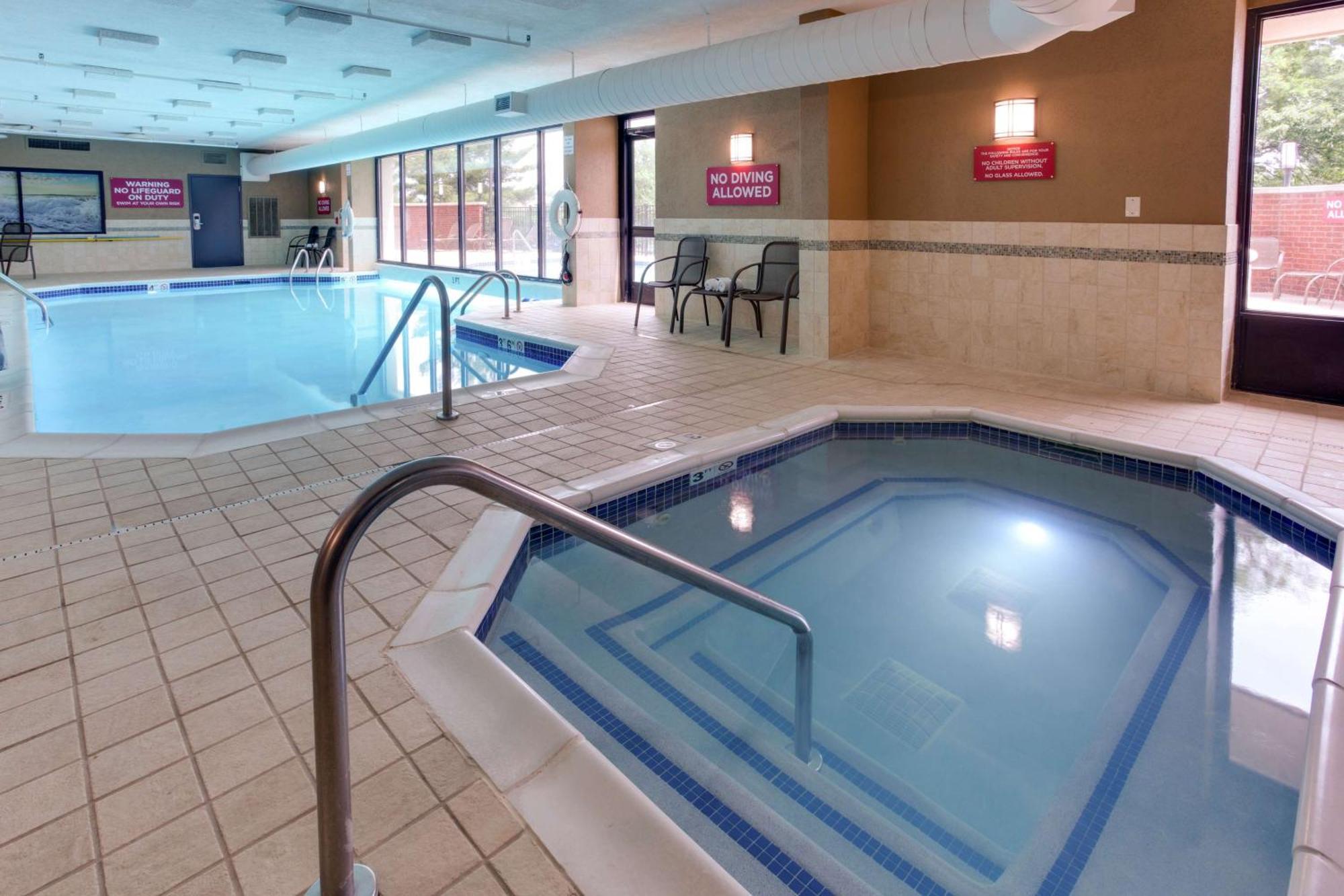 Drury Inn & Suites Nashville Airport מראה חיצוני תמונה