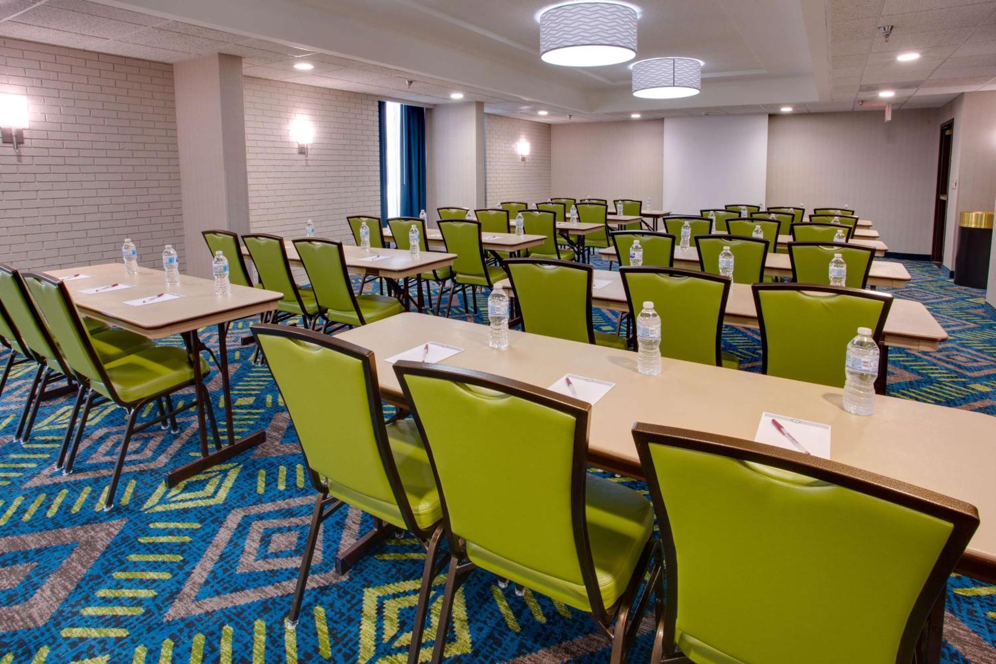 Drury Inn & Suites Nashville Airport מראה חיצוני תמונה