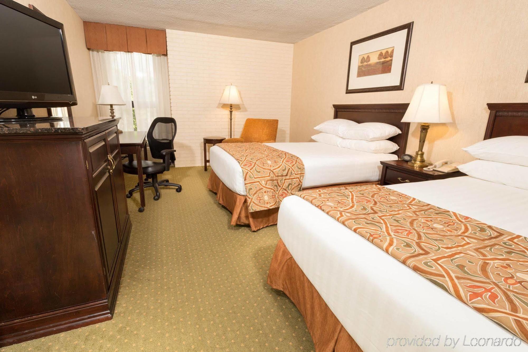 Drury Inn & Suites Nashville Airport מראה חיצוני תמונה