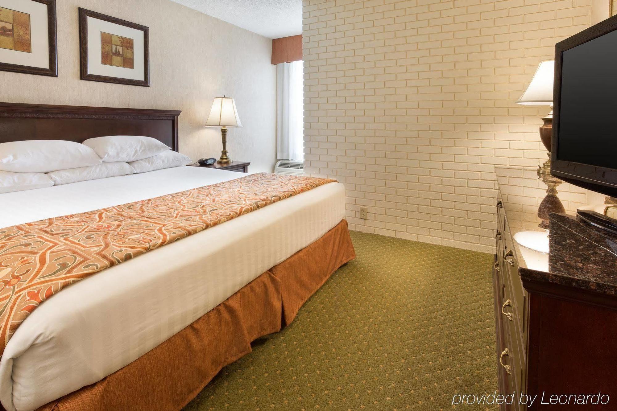 Drury Inn & Suites Nashville Airport מראה חיצוני תמונה