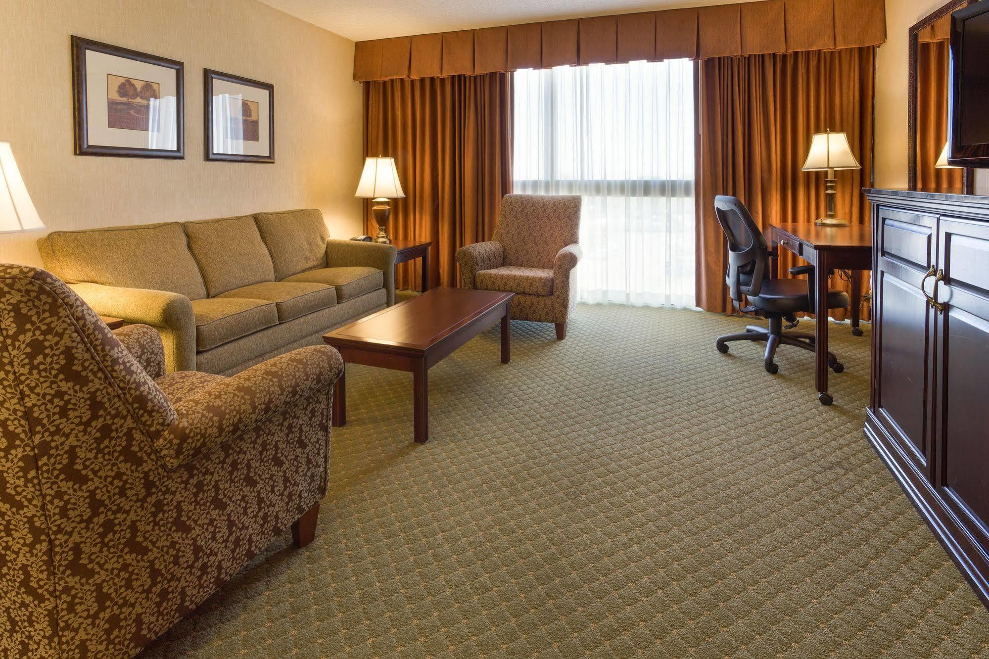 Drury Inn & Suites Nashville Airport מראה חיצוני תמונה