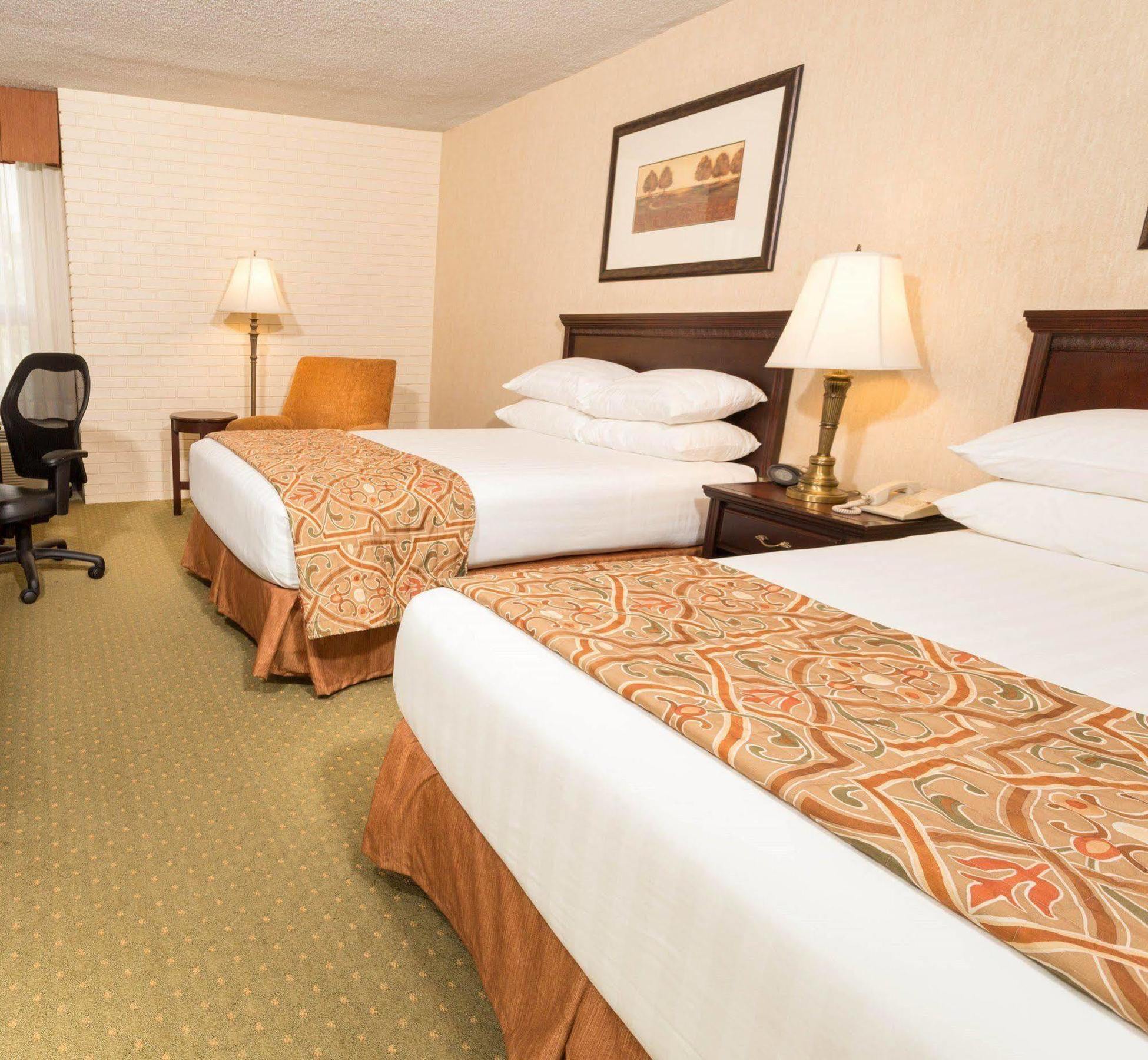 Drury Inn & Suites Nashville Airport מראה חיצוני תמונה